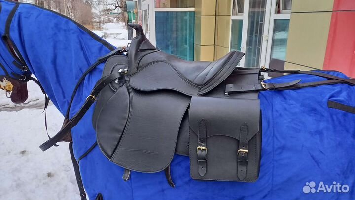 Седло для лошади