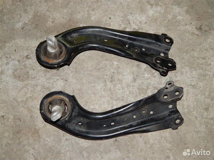 Рычаг задний левый Toyota Rav 4 (Xa50) (2018-2021)