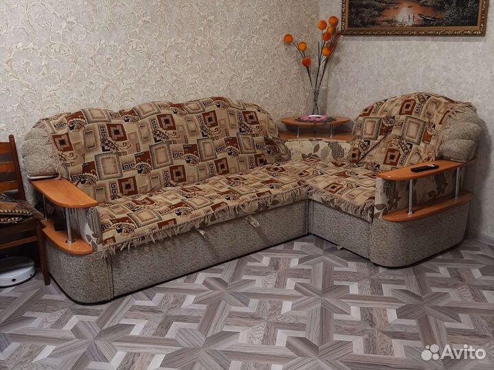 Угловой диван бу