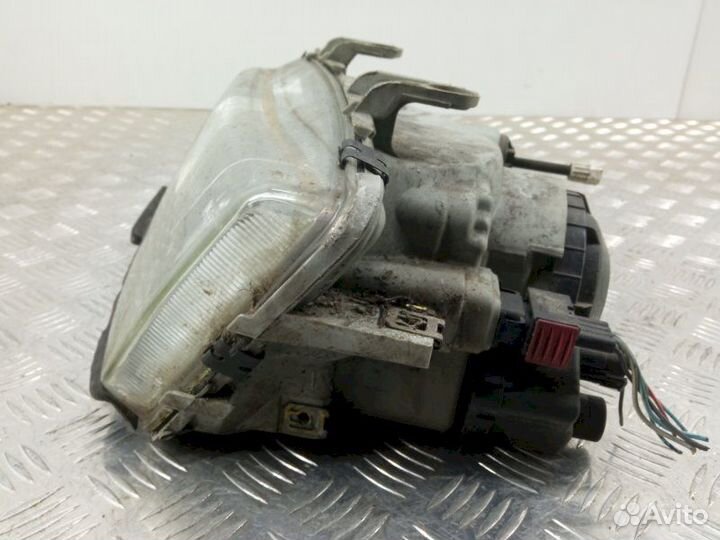 Фара Saab 9-3 (1998-2003)