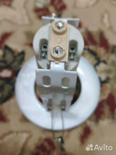 Светильник встраиваемый в гипсокартон