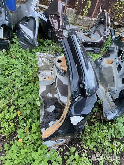 Крыло заднее правое мазда сх7