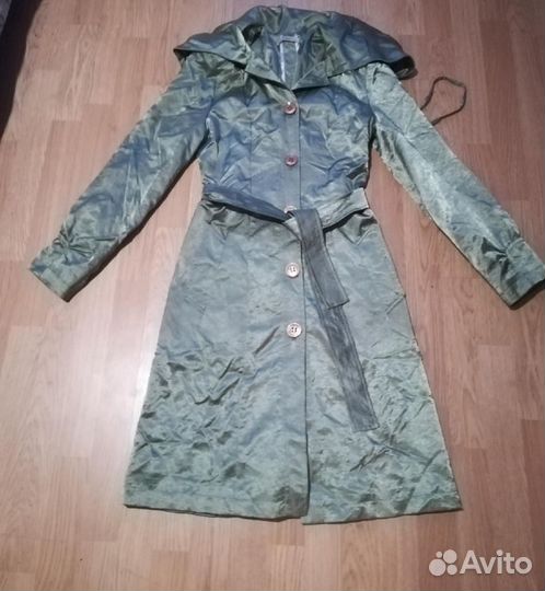 Куртки, плащи весна-лето 10 штук