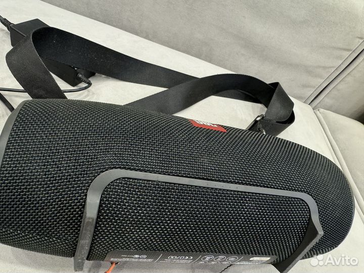 Колонка jbl xtreme отличное состояние