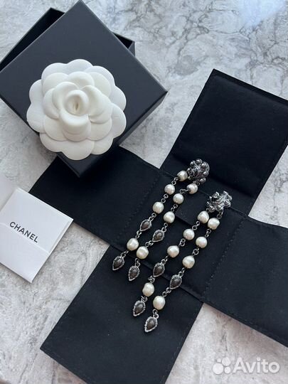 Серьги Chanel