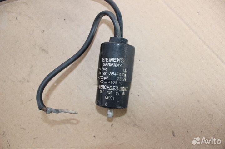Конденсатор A0011568401 Мерседес SL-Class R129