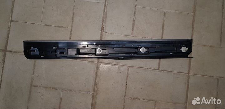 Mercedes S-Klasse Порог правый зад накладка W221