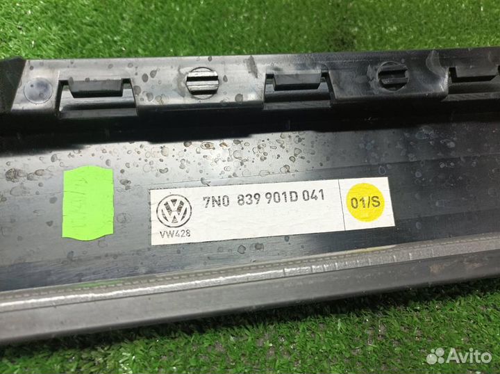 Накладка двери задней левой VW Sharan 2010