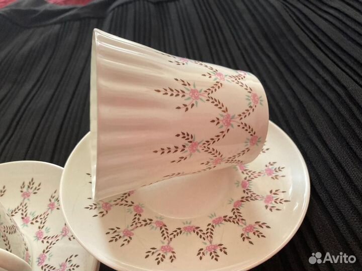 3 чашки с блюдцем, фарфор