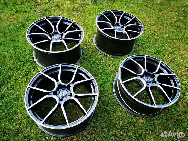 Rays Gram Lights Azure 57 ANA 8/9.5 5x114.3/112