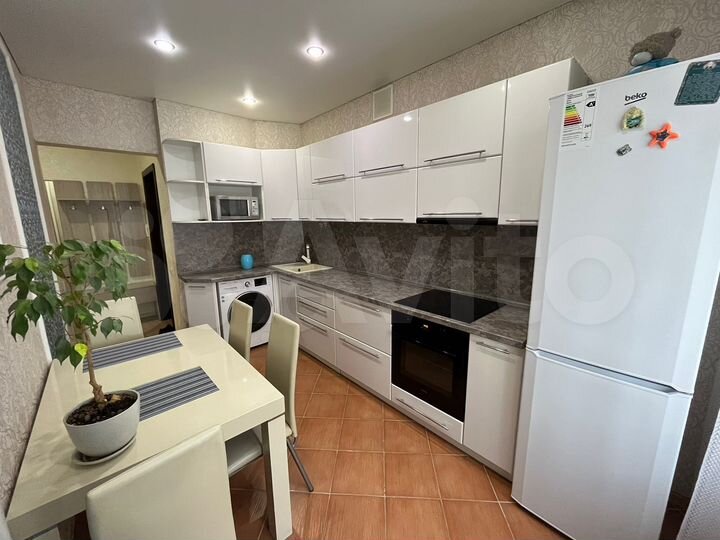 3-к. квартира, 90 м², 3/5 эт.