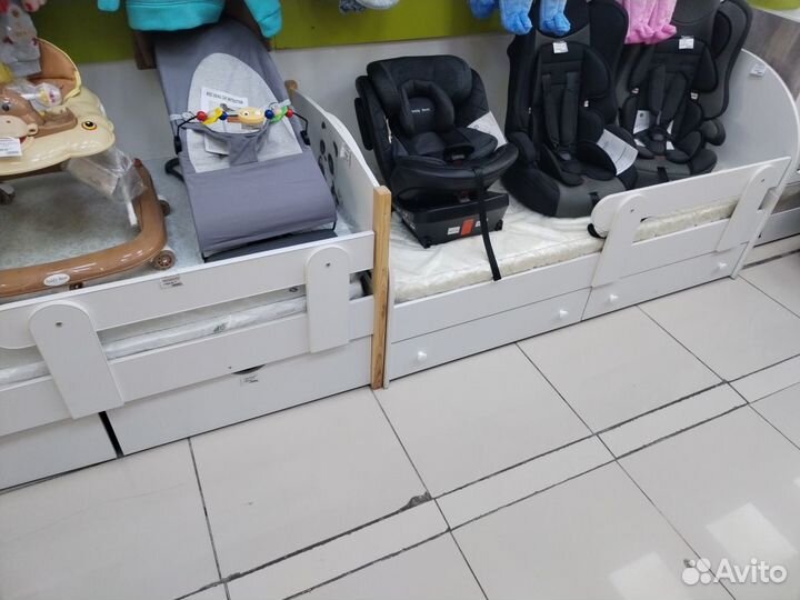 Бортики для детской кровати