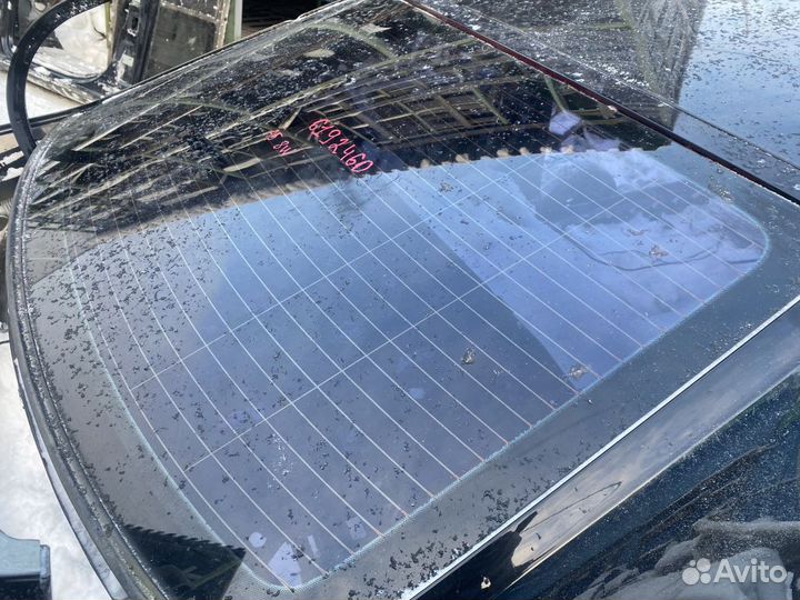 Заднее стекло