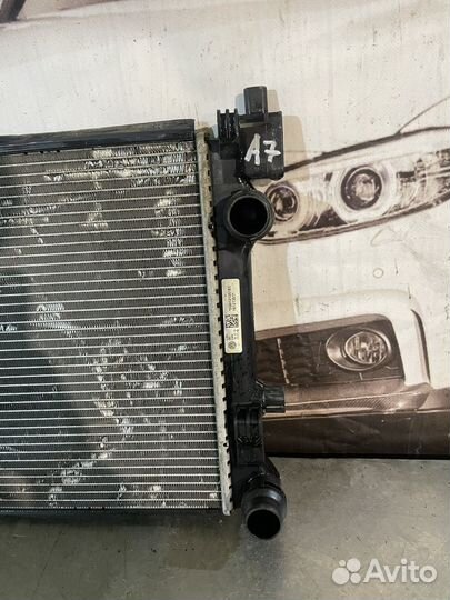 Радиатор охлаждения Шкода Октавия A7
