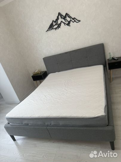 Кровать двуспальная 160х200 бу