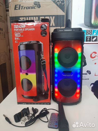 Портативная блютуз колонка с микрофоном, новая