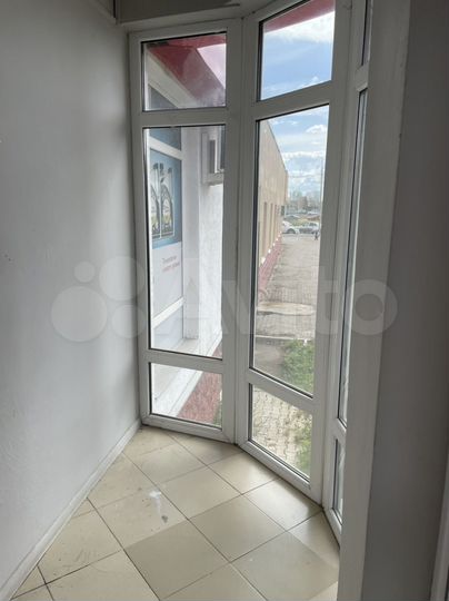 Офис, 40 м²/ торговое помещение