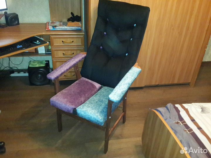 Компьютерное кресло анатомическое