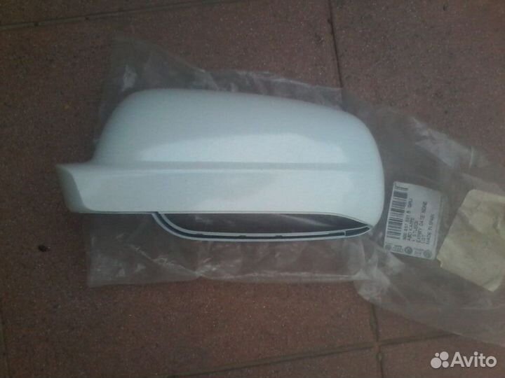 Крышка зеркала левая фольксваген