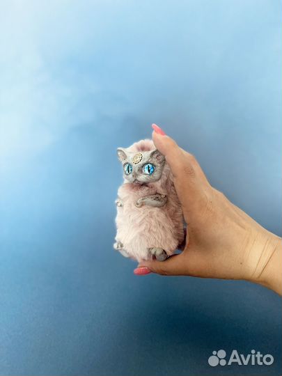 Кошка талисман