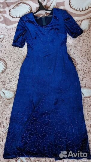 Вечернее платье