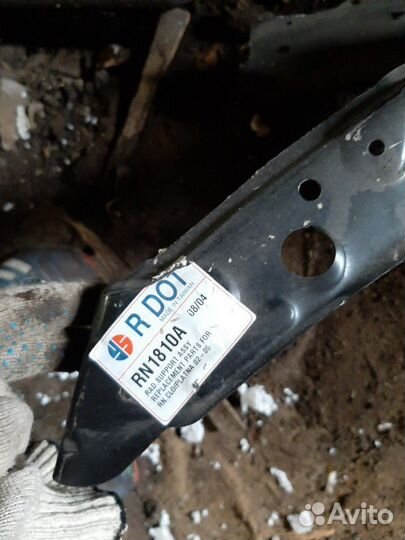 Телевизор Renault sandero