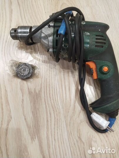 Ударная дрель