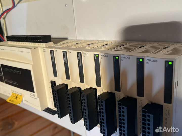 Комплект Schneider Electric Canopen плк M238 24