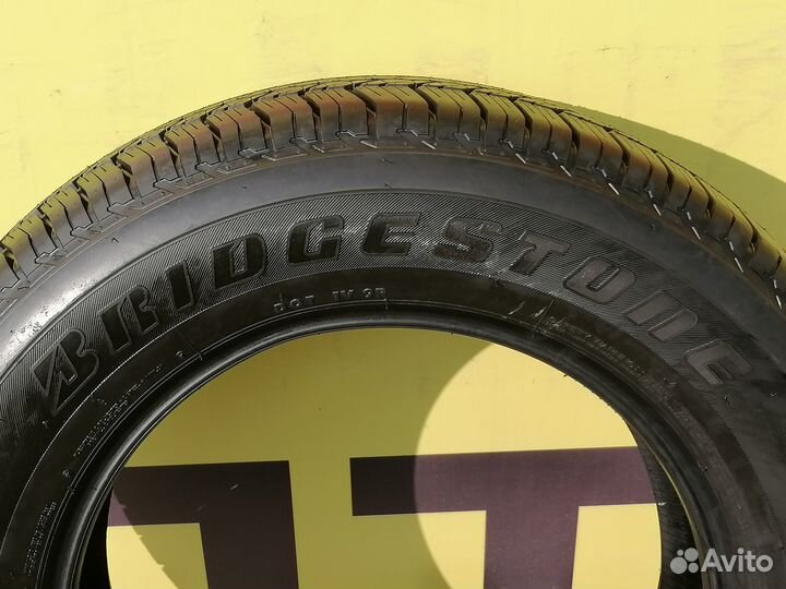 Bridgestone Dueler H/T 684II 245/65 R17