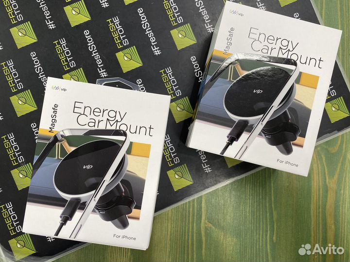 Автомобильный держатель с MagSafe