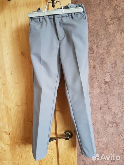 Брюки серые классические на рост 126-130