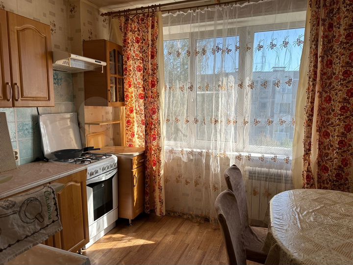 2-к. квартира, 54 м², 4/5 эт.