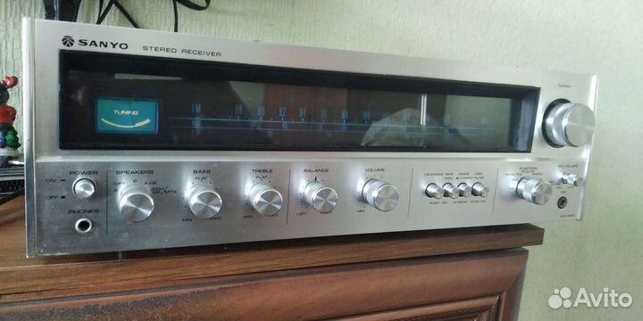 Ресивер Sanyo DTX 2000L