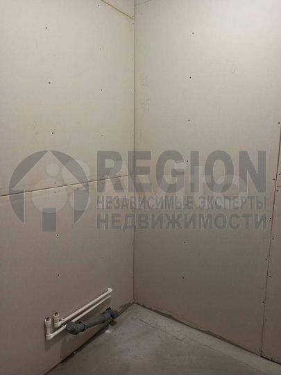 Продается коммерческая, 61.6 кв.м., 10/10 эт