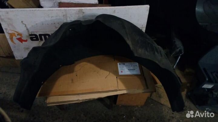 Подкрылок задний правый BMW 3-серия E90/E91 2005