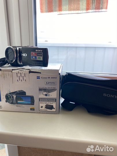 Видеокамера sony