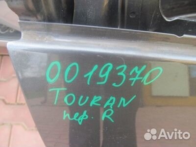 Дверь передняя правая Volkswagen Touran 2003-2015