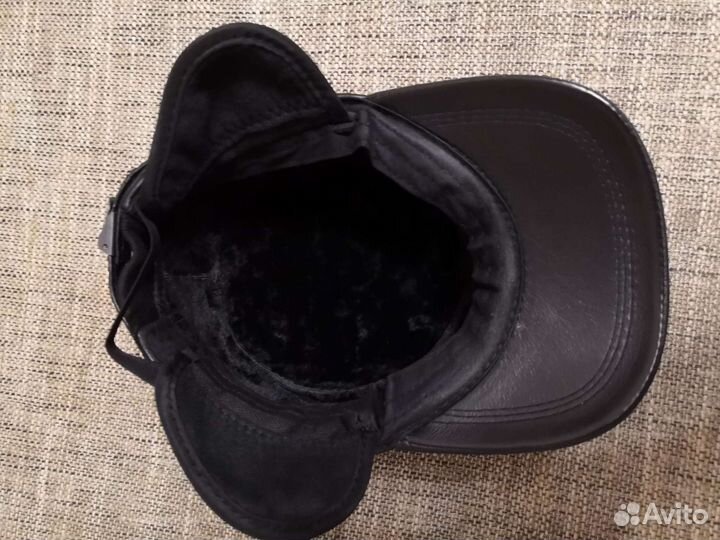 Мужская кожаная кепка зимняя