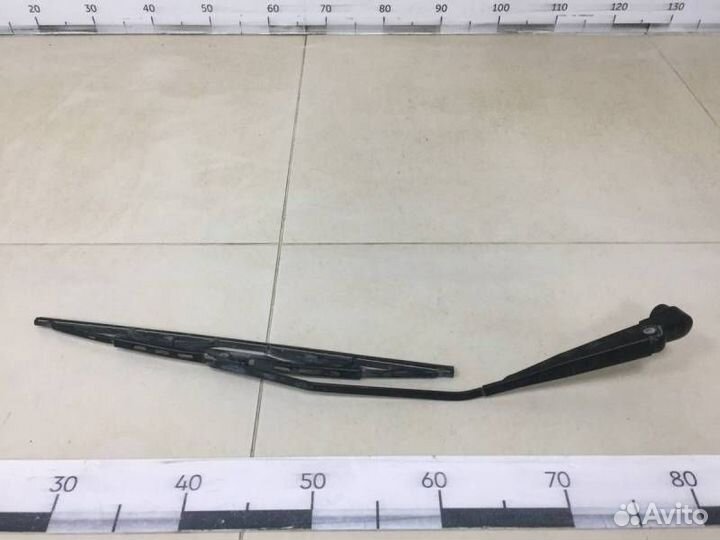 Поводок стеклоочистителя задний Mazda MPV LW 1999