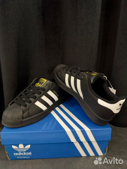 Кроссовки женские adidas superstar