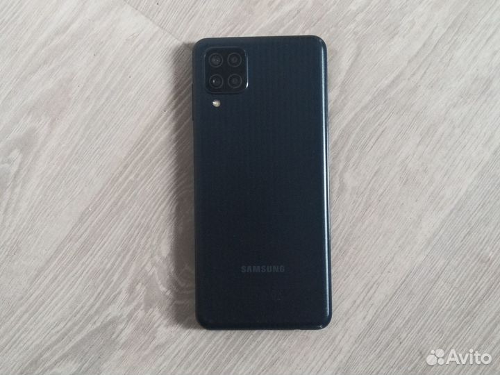 Samsung Galaxy M12, 3/32 ГБ
