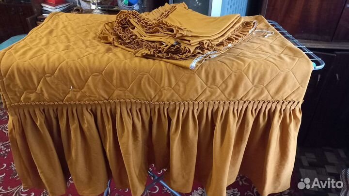 Покрывало и шторы