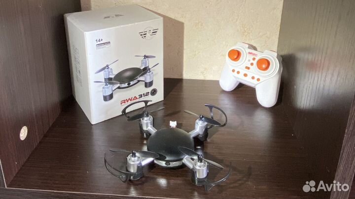 Квадрокоптер с камерой