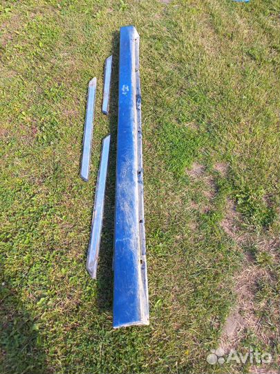 Порог левый пластиковый декоративный Volvo 850