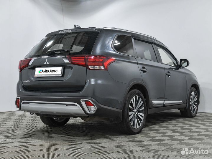 Mitsubishi Outlander 2.0 CVT, 2021, 80 185 км