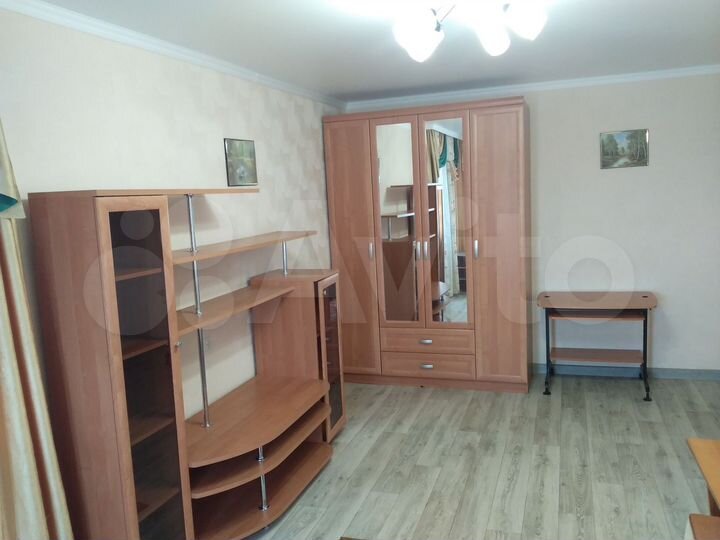 2-к. квартира, 46 м², 8/10 эт.
