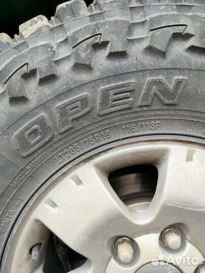 Toyo Open Country M/T 285/75 R16