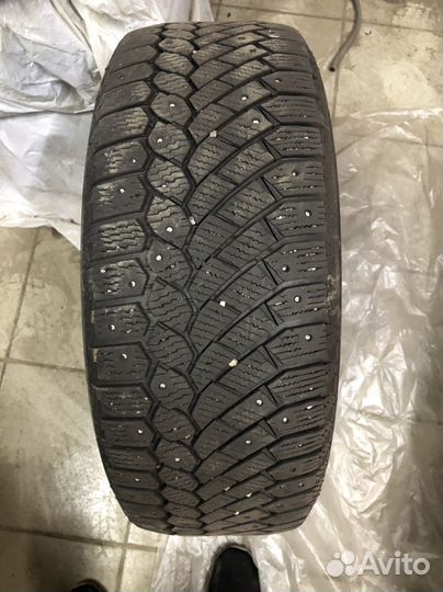 Gislaved Nord Frost 200 215/60 R16