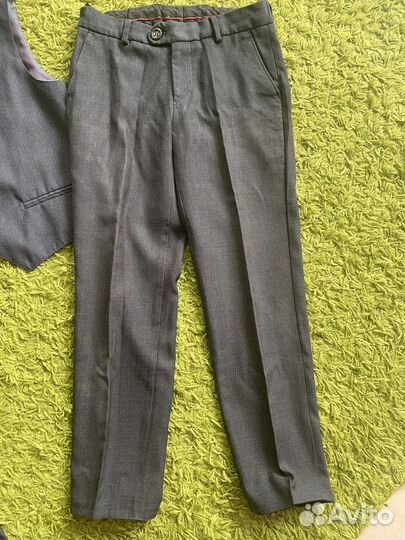 Жилет и брюки школьные