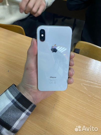 iPhone X, 256 ГБ